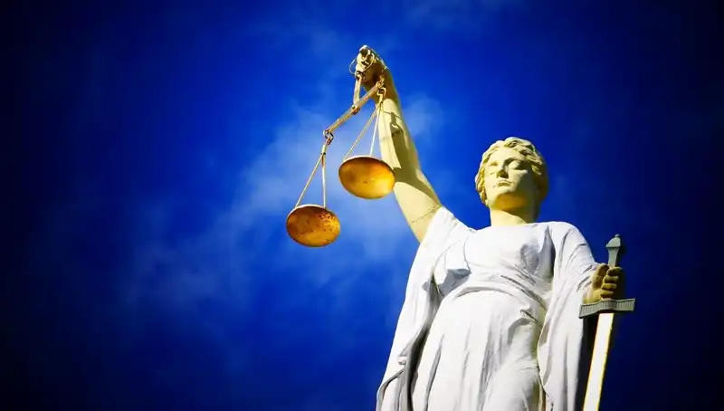 Dünya Hukuk Günü: Adaletin Önemi ve Mesajların Gücü