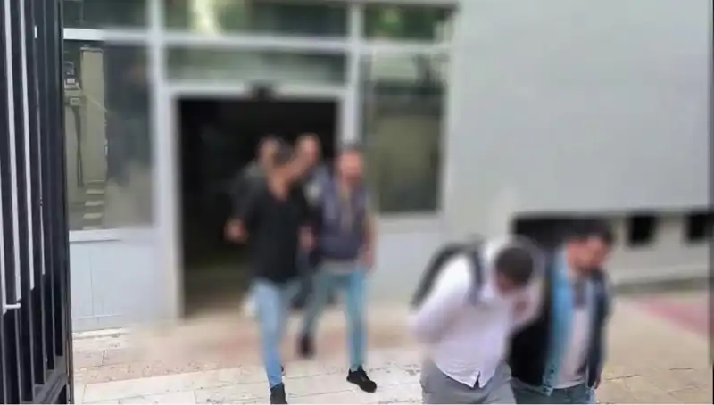 Sahte Yatırım İlanlarıyla Milyonlarca Lira Vurgun Yapıldı: 6 Kişi Tutuklandı