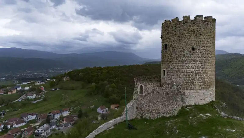 Sokolac Kalesi: Bosna Hersek’in Tarihi Mirası Gözler Önünde Yeniden Canlanıyor