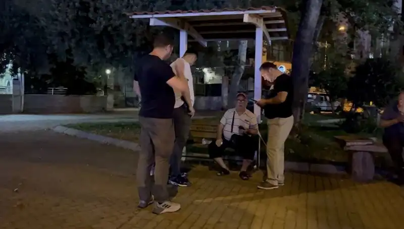 Görme Kaybı Olan Adamın Telefonunu Çaldılar: Olayın Detayları ve Sonrası