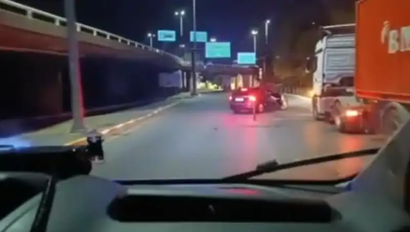 İstanbul'da Büyüleyici Kaçakçılık Operasyonu: 36 Milyon TL'lik Ürün Ele Geçirildi