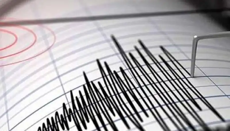 Sındırgı'da 4,3 Büyüklüğünde Deprem: Bölgedeki İlk Bilgiler