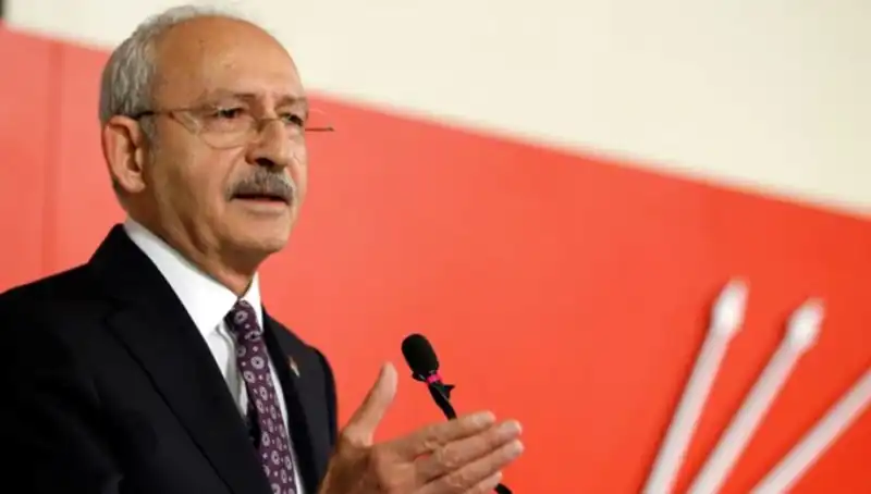 Kemal Kılıçdaroğlu’ndan Kurultay Kararına Destek: Parti Geleceği İçin Kritik Adım