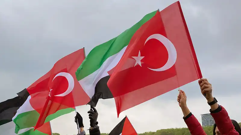 Gazze’deki İnsani Kriz: Dünya Ayaklandı, Savaşın Rehineleri Çağrı Yapıyor