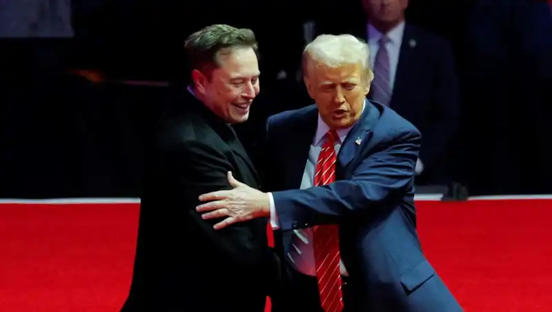 Elon Musk ve Donald Trump’ın Arasındaki Gerilimin 4 Büyük Sebebi