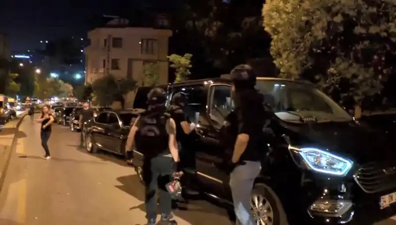 Güvenlik Açıklarını Kapatmak için Üretilen Şok Edici Silahın Çehresi