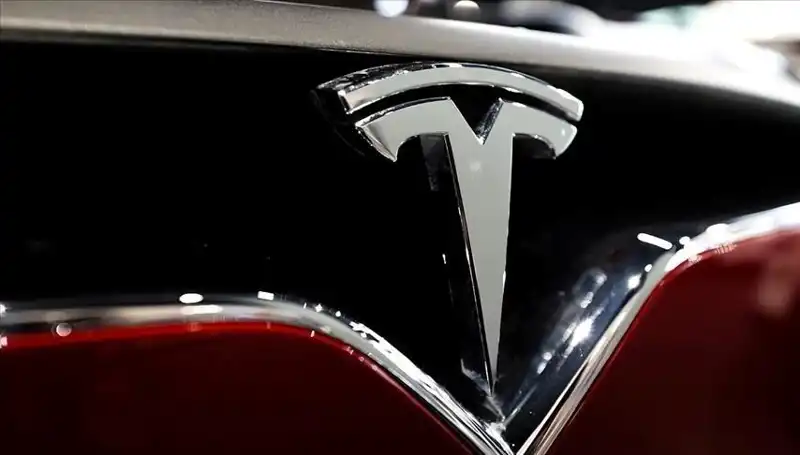 Tesla'da Ucuz Model Tartışmaları ve FSD Beklentileri Karmaşası