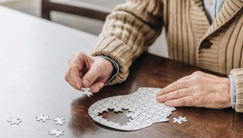 Demans Riskini Azaltmanın Yolları: Hafızanızı Güçlendiren 4 Etkili İpucu