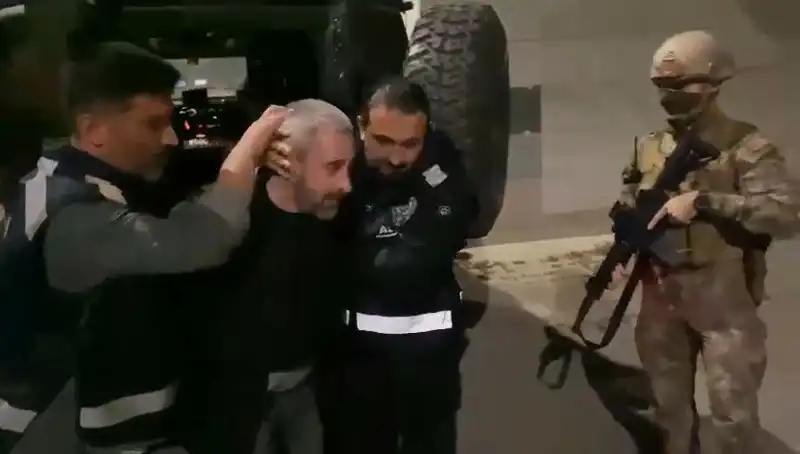Kardeş Katilinin İzini Süren 213 Saatlik Görüntü: Suçlu Yakalandı!