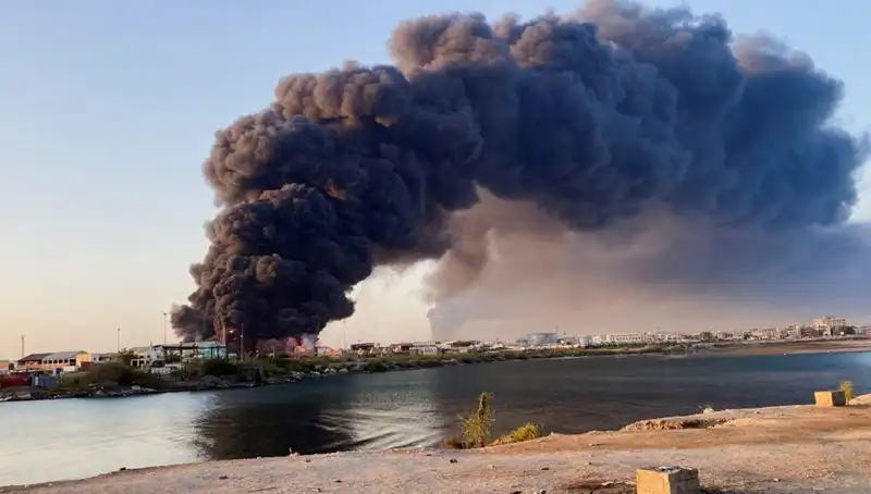 Port Sudan’da Patlama Sesi: Havalimanı ve Ordu Üssüne Saldırı Gerçekleşti!