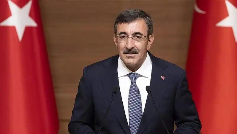 Cumhurbaşkanı Yardımcısı Yılmaz'dan Sert Mesaj: Anti-Semitizm Avrupa’da Kol Geziyor!