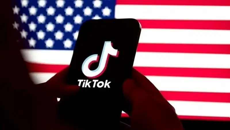 Trump'ın TikTok Süresi Uzatılabilir Açıklaması: Gizlilik ve Rekabet Endişeleri
