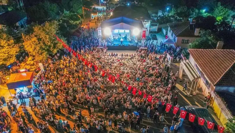 Leylek Şenliği 2023: Geleneksel Kutlama ve Renklilik Dolu Detaylar