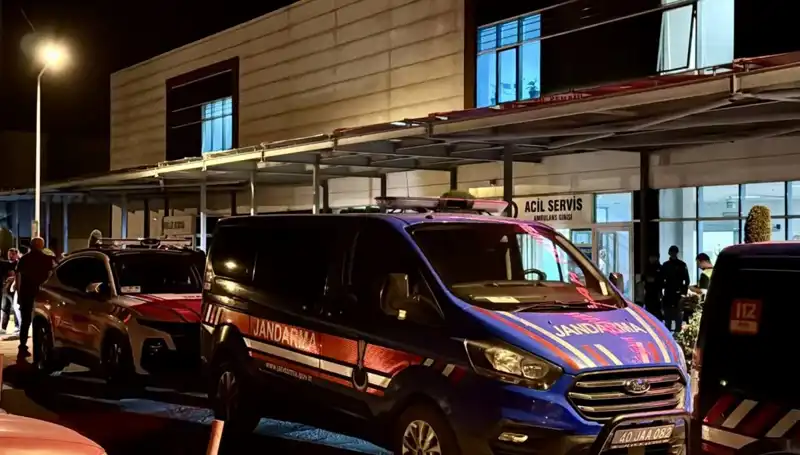 Dört Kardeşi Taşıyan Tekne Alabora Oldu: Kayıp ve Hayatta Kalma Mücadelesi