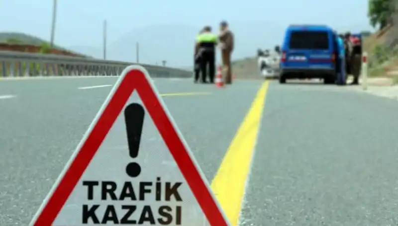 Bitlis'te İki Feci Kaza: 19 Yaralının Yaşam Mücadelesi