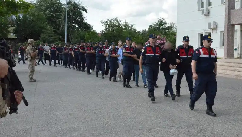 Hacizli Araçları Tasarlayıp Satışa Sunan Şebeke Çökertildi