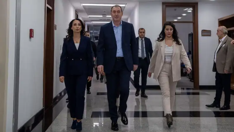 DEM Parti Heyeti, Siyasi Parti Turu Kapsamında İki Önemli Görüşme Gerçekleştiriyor
