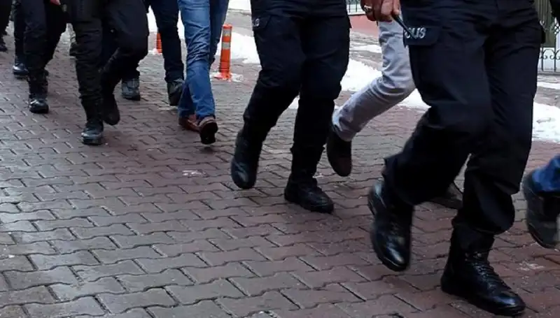 Muğla’da Uyuşturucu Operasyonunda 24 Kişi Tutuklandı: Detaylar ve Gelişmeler